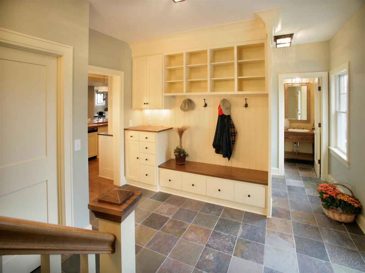 built-in-cabinetry-bench-cubby-holes-and-drawers-under-the-bench